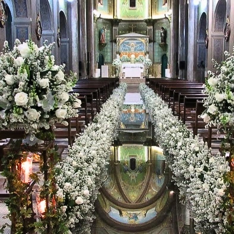 Momentos mágicos de casal no casamento